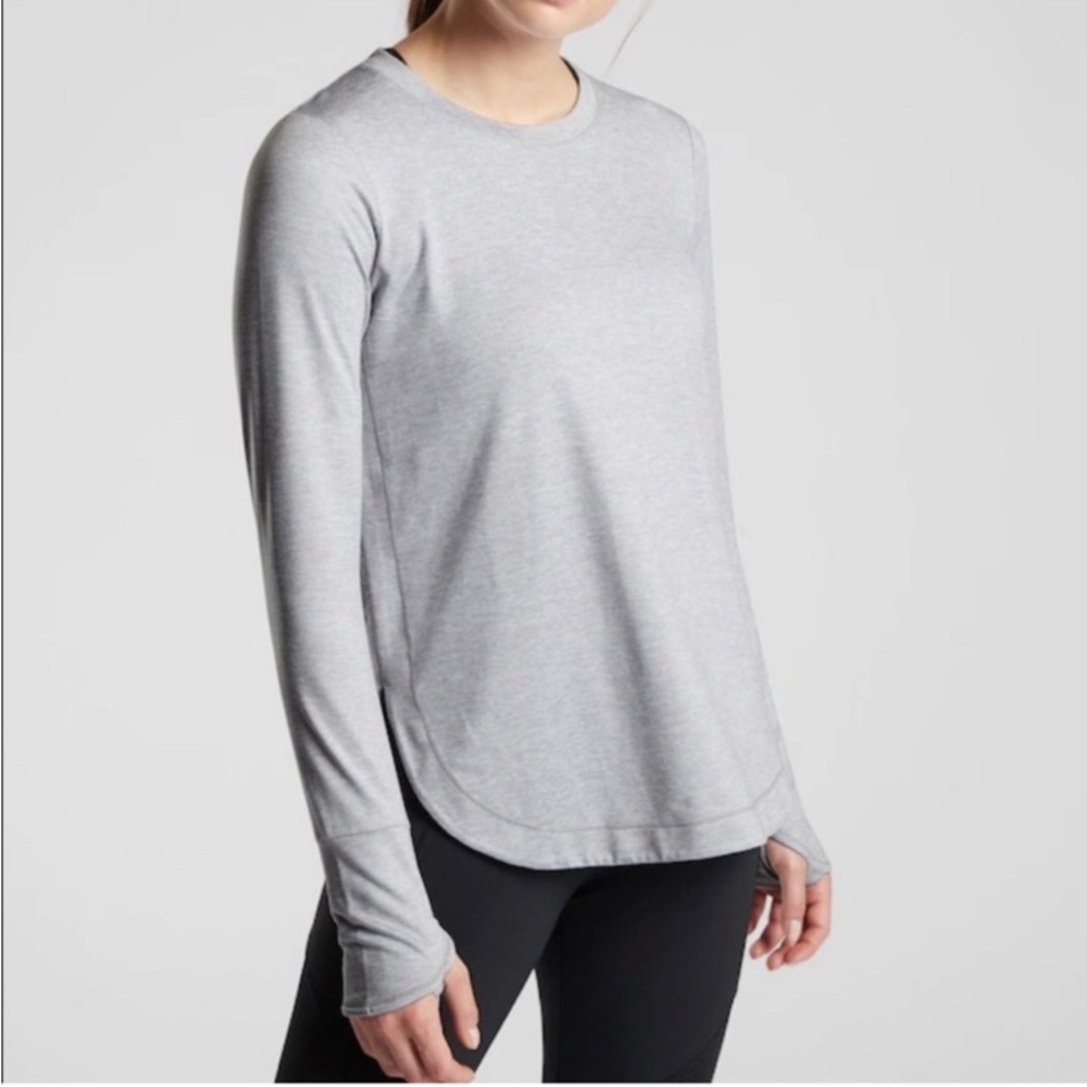 Athleta Heather Gray Uptempo Long Sleeve Top